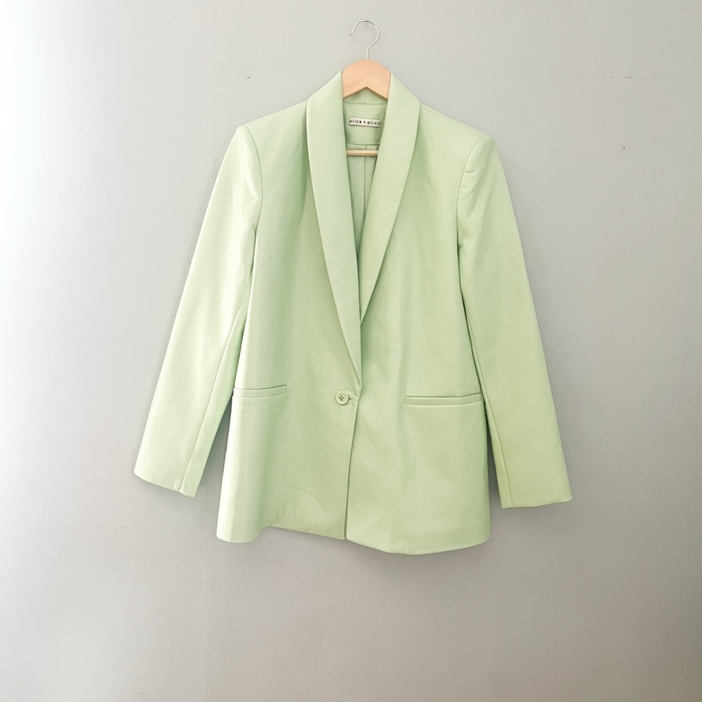 ALICE + OLIVIA
Mint Denny faux leather blazer
